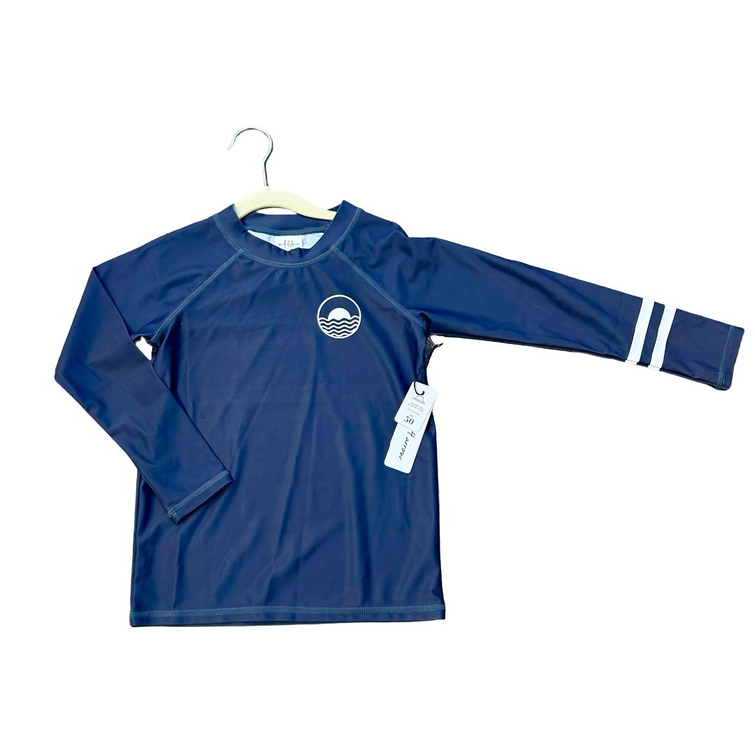 Feather 4 Arrow Rashgaurd new with tags, 6 Years