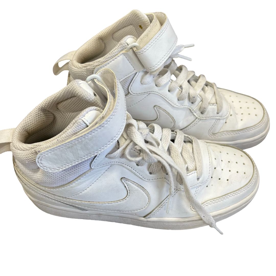 Nike white Court Borough Mid 2, 4 big kid