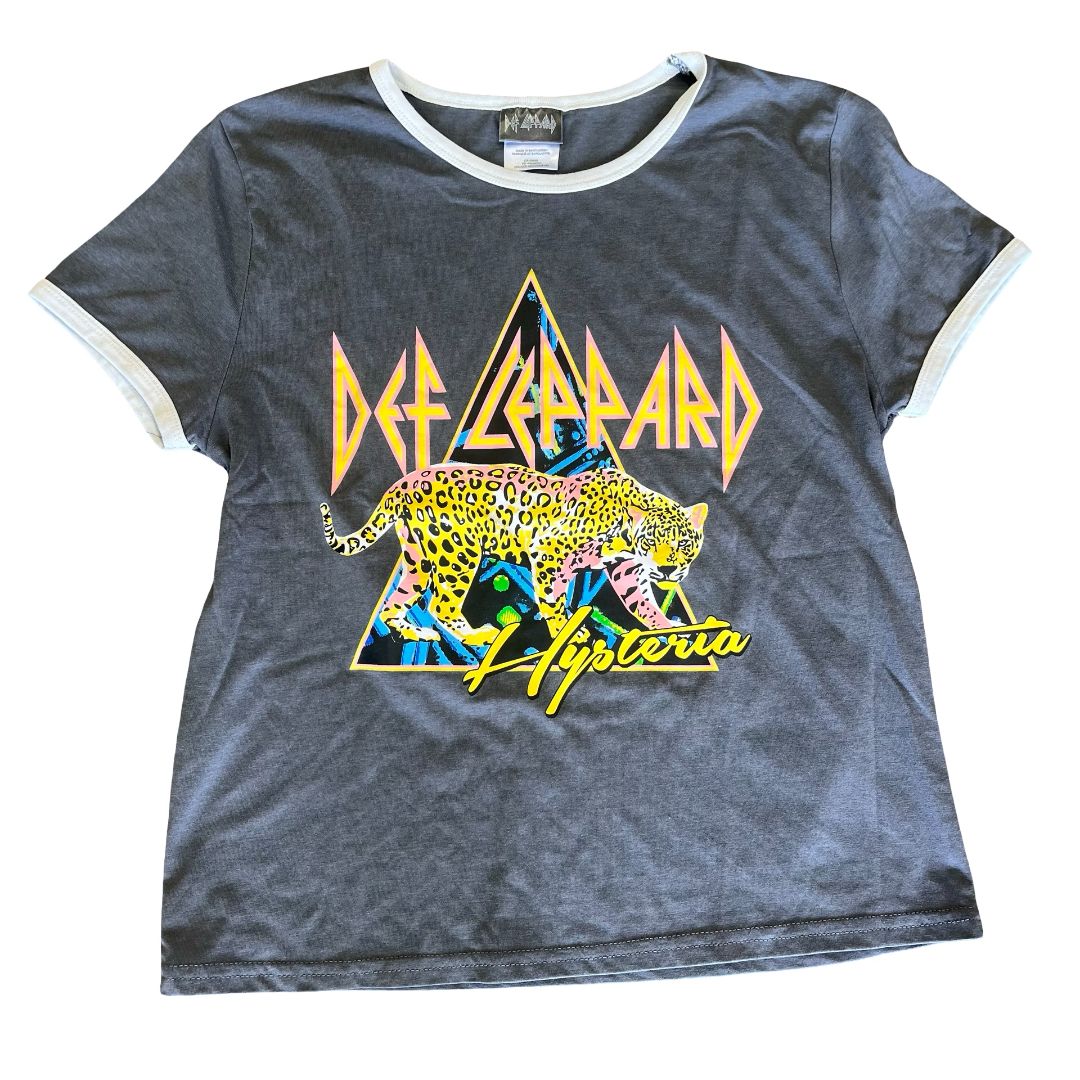 Def Leppard band tshirt, womens medium