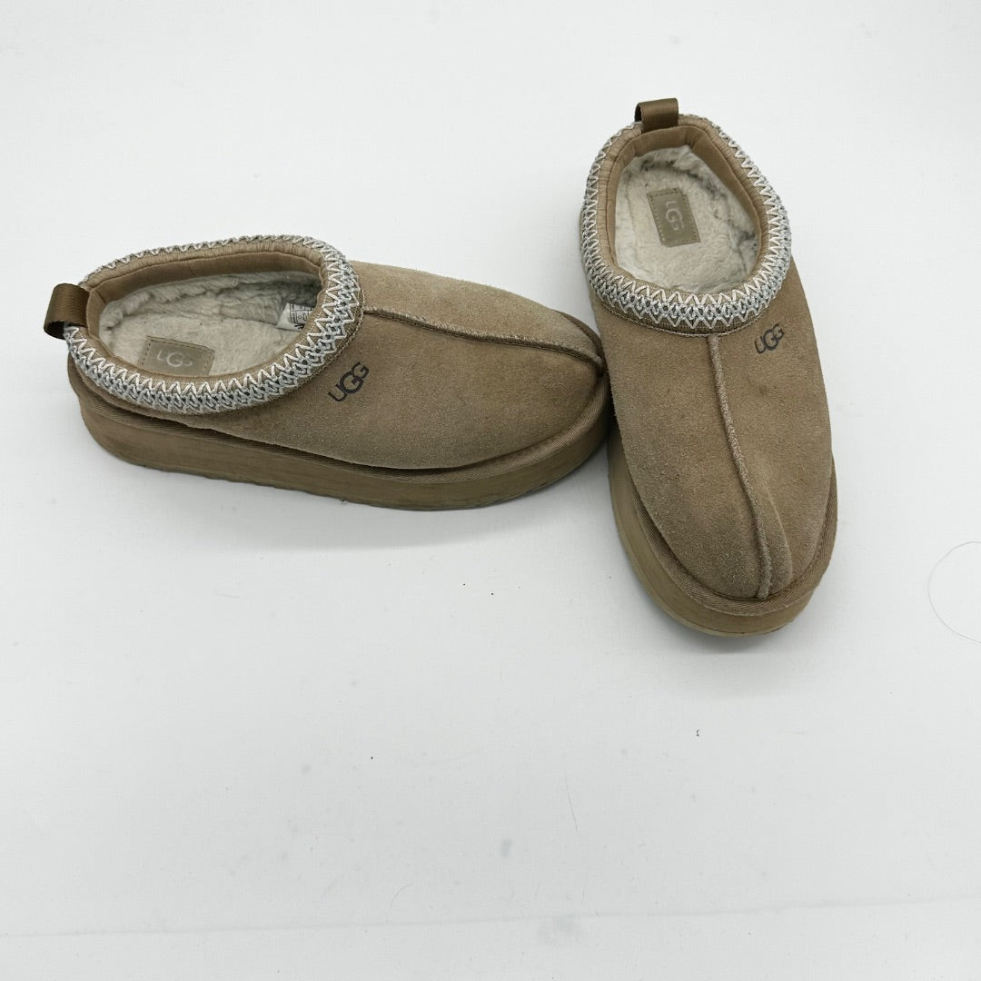 Ugg Slide ons, Women’s 8