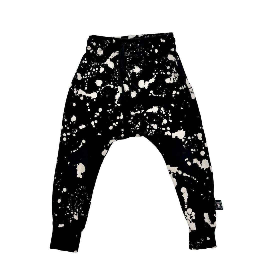 Nununu black splatter light sweatpants, 3-4 years