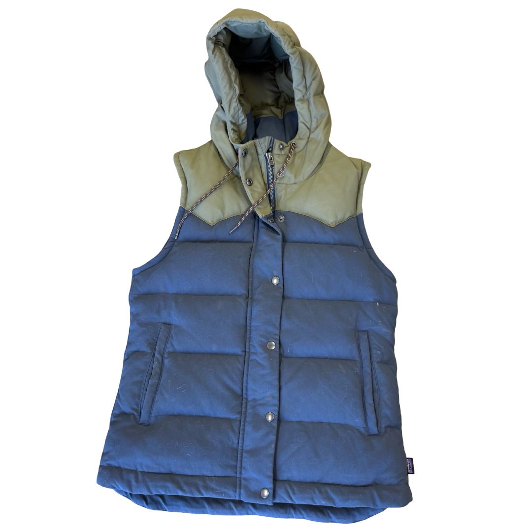 Patagonia grey/green vest, youth small