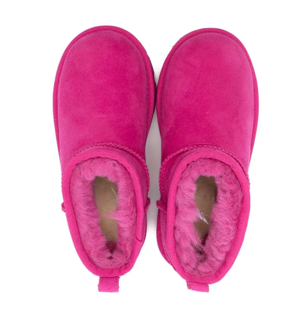 Ugg pink ultra mini , 13 little kid