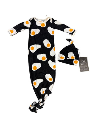 Peregrine Egg Print Tie-Sleeper and Hat Set, Newborn