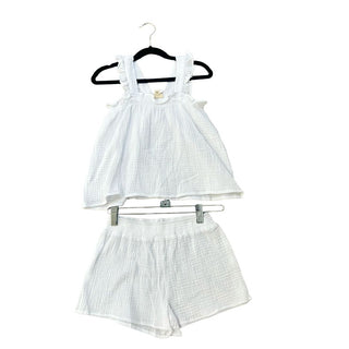 Feather 4 arrow Girls set new with tags, 6 Years