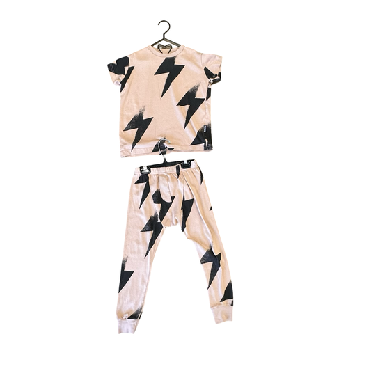 Nununu lounge set, 6-7 years