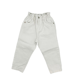 Zara white jeans, 2-3 years