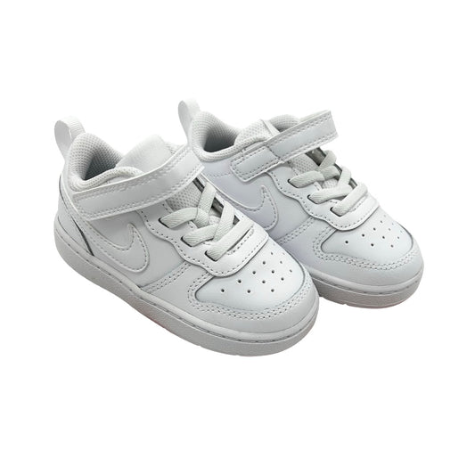 Nike new in box Court Borough Low, 7 little kid