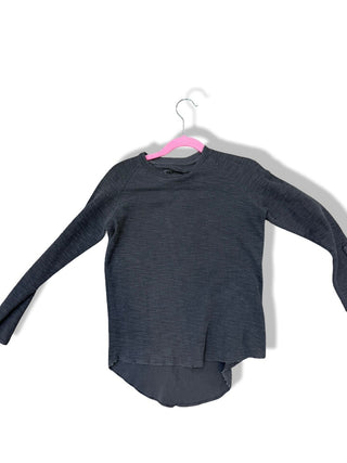 Nununu Soft Grey shirt new with tags, 4-5 years