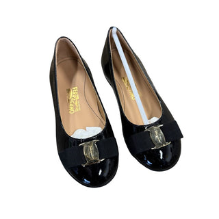 Ferragamo Varina black ballet flat w/box, euro 28 little kid