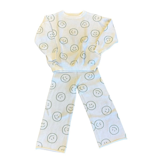 Hunter + Rose cream w/green smile top/pant set, 4-5 years