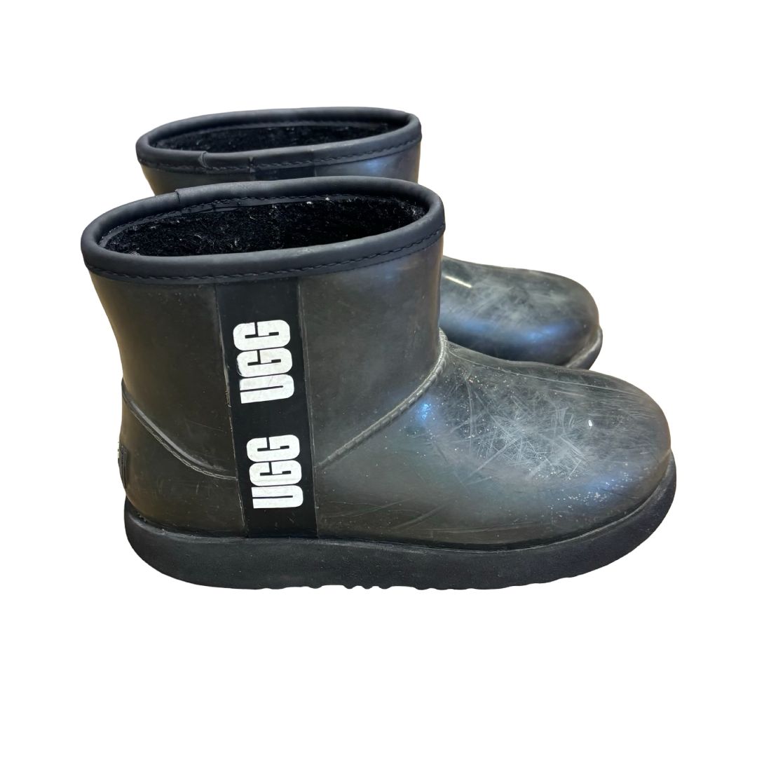 Ugg classic clear black winter boots, 2 big kid