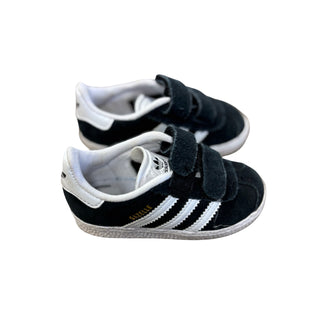 Adidas black Gazelle sneakers, 6 little kid