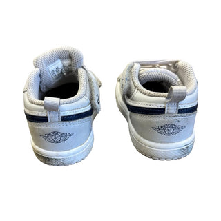 Nike Georgetown colour way Air Jordan 1 Low Alt, 5.5 little kid
