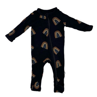 Kyte black w/rainbows sleeper, 3-6 months