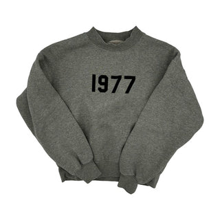 Essentials grey 1977 sweatshirt, 8 years