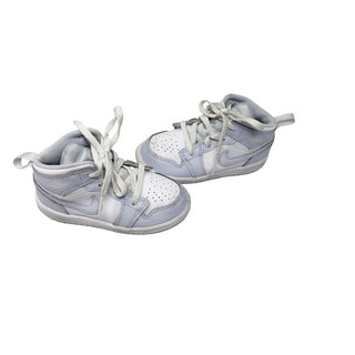 Nike Sneaker shoes, 7.5 little kid