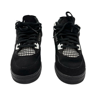 Nike white thunder Jordan 4 Retro running shoe, 2 big kid