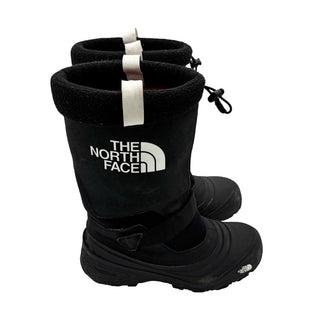 The North Face Black winter boots, 7 big kid