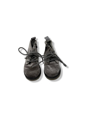 Zara Velvet booties, Eu 18 (6-9 months)