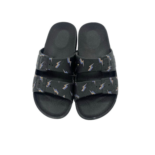 Freedom Moses black lightning bolt sandals, euro 32/33 little kid
