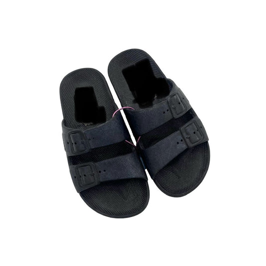 Freedom Moses black sandals, euro 28/29 little kid