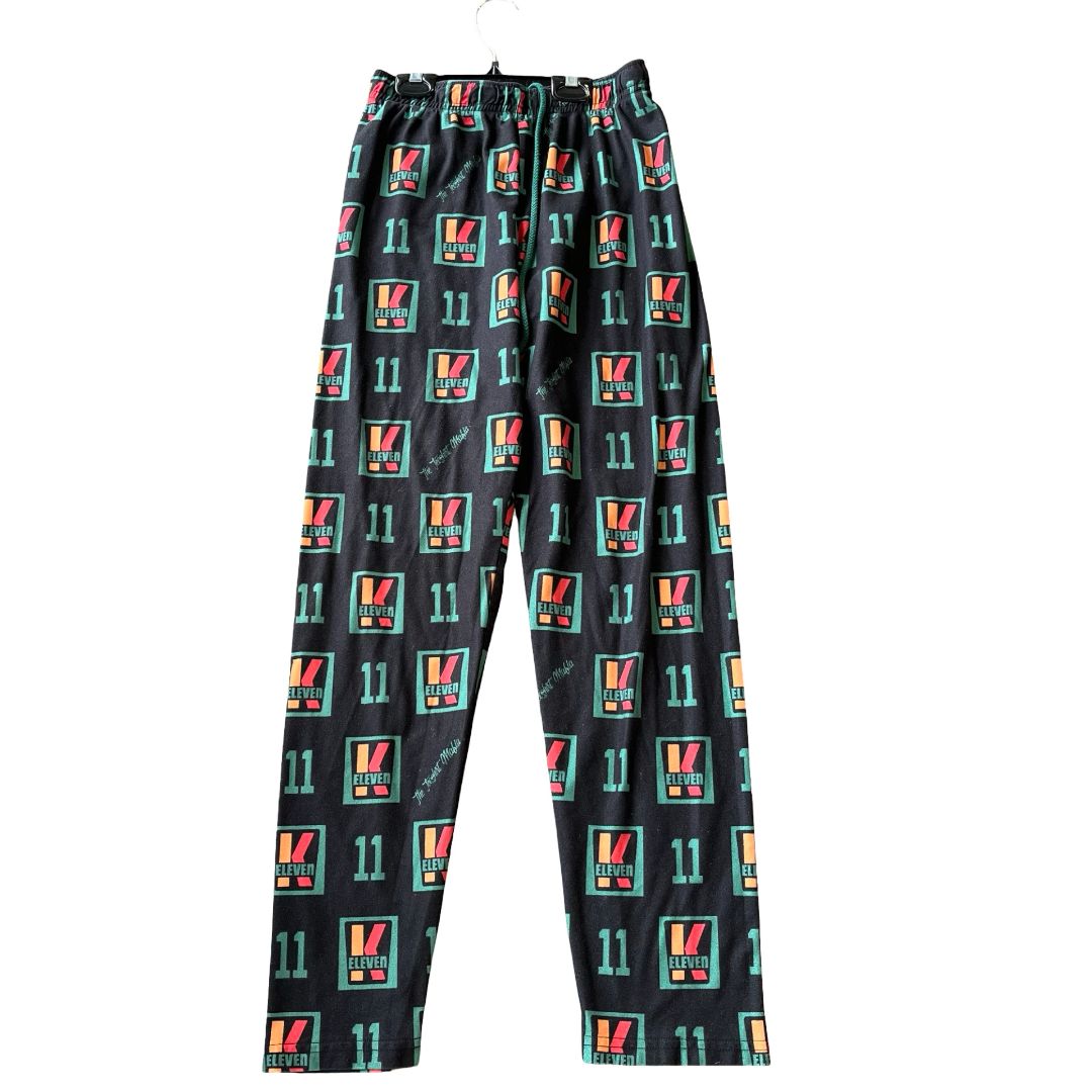 Tee Shirt Mafia black Eleven K pj pants, medium