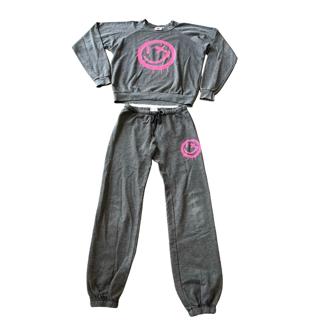 Lucy black w/pink smile face pants, xlarge