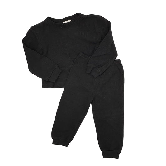 Mikki Rae Black waffle long sleeve/pant short, 4 years