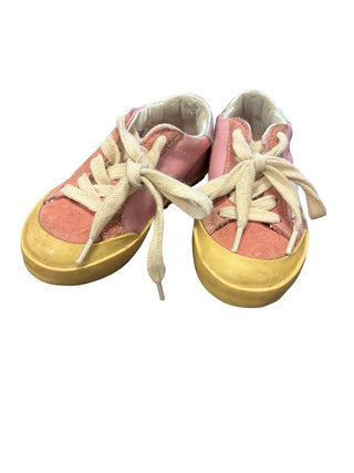 Golden Goose Pink Sueded Accent Star Embroidery Shoes, 21 EU