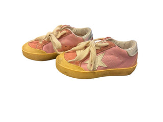 Golden Goose Pink Sueded Accent Star Embroidery Shoes, 21 EU