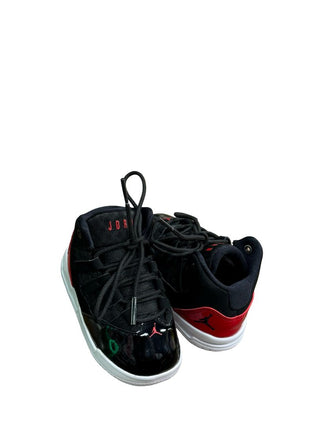 Jordan Black running shoes with laces, 6 litte kid