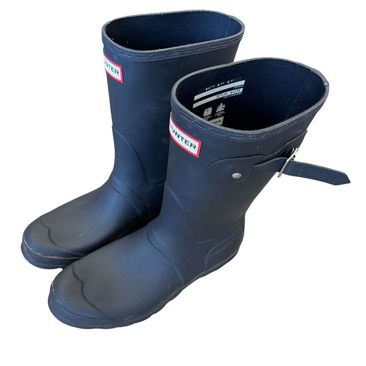 Hunter black midheight rainboots, 8 big kid