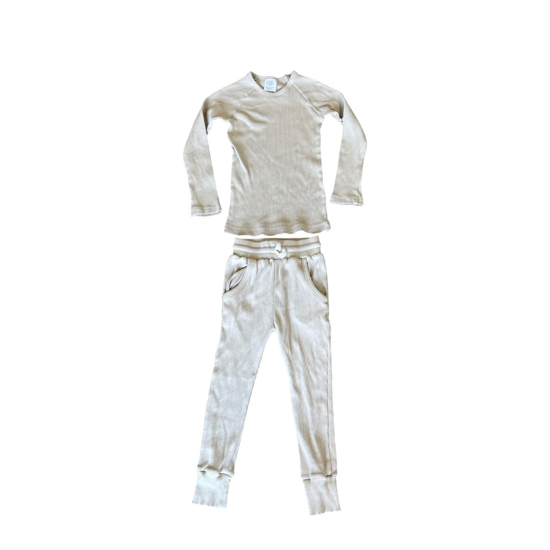 Mebie Baby Beige lounge set, 4 years