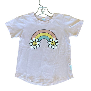 Hux pink rainbow tshirt, 5 years