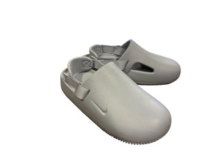 Nike Grey clogs, men 7/women 8