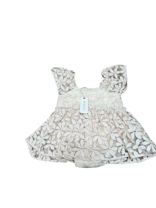 Noralee New with tags Margot romper embroidered daisy dress, 6 months
