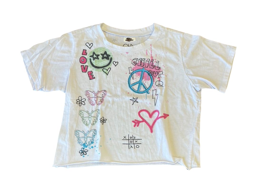 Chaser white graffiti crop tshirt, 10 years