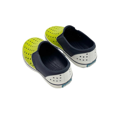 Native green/navy/white Miles, 8 little kid