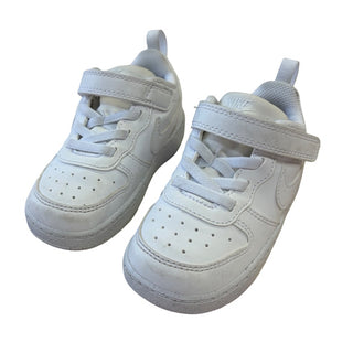 Nike Court Burrow Low sneaker in white, 7 little kid