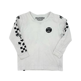 Munster white long sleeve, 3 years
