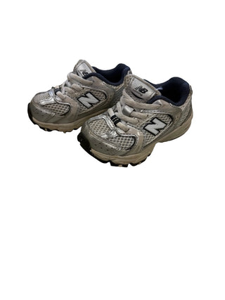 New Balance Silver and black running shoe, 5 little kid