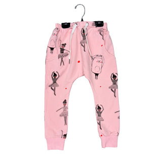 Minti New w/tags pink Ballerinas & Bear sweatpants, 5 years
