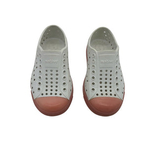 Native White/pink shoes, 8 little kid
