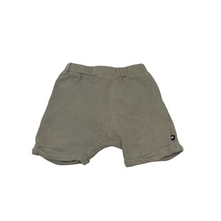 Molo Olive shorts rainbow on back, 6-12 months