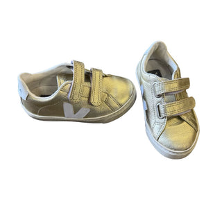 Veja Gold Velcro Running Shoes, 9.5 little kid