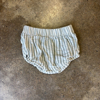Rylee + Cru shorts, 6-12 months