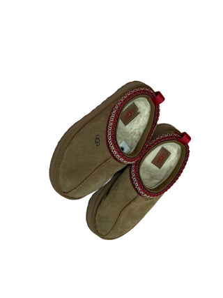 Ugg UGG® Tazz Platform Slipper Chestnut, 1 big kid