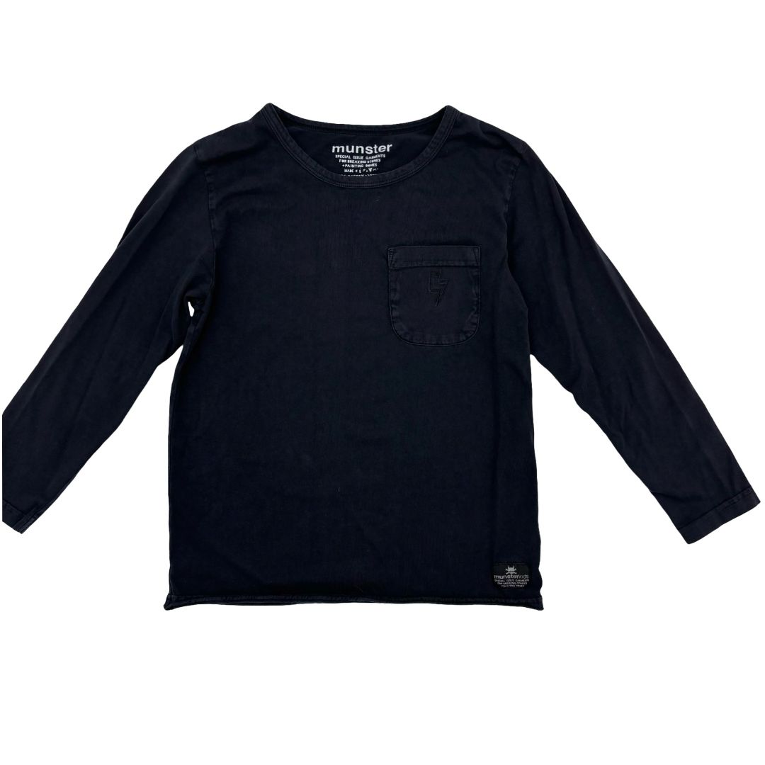 Munster black long sleeve shirt, 7 years