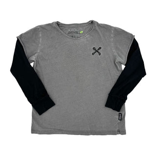 Nununu grey/black long sleeve, 6-7 years